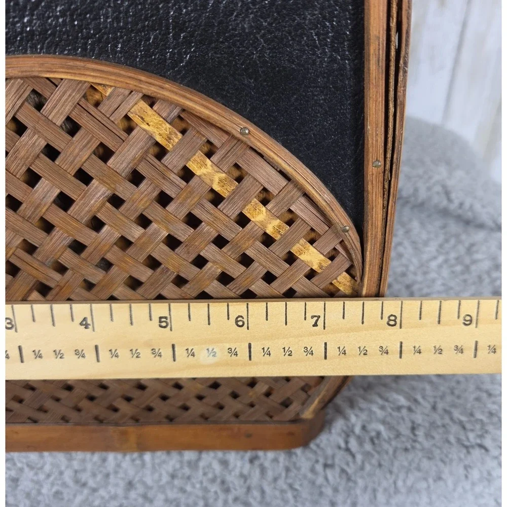 The Unbranded Brand vtg woven